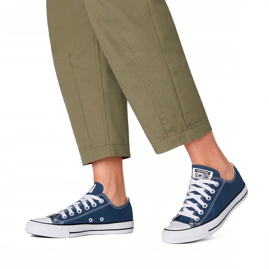 chuck-taylor-all-star-classic-low-top chuck-taylor-all-star-classic-low-top