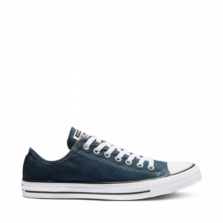 chuck-taylor-all-star-classic-low-top chuck-taylor-all-star-classic-low-top