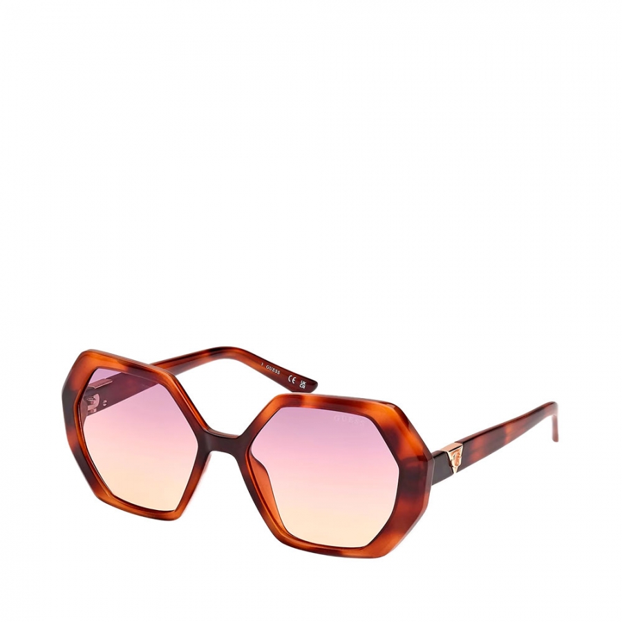 sonnenbrille-mit-geometrischem-modell sonnenbrille-mit-geometrischem-modell