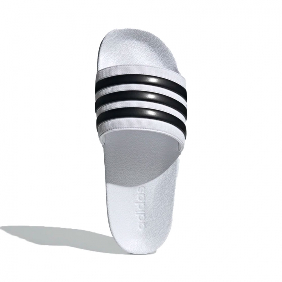 tongs-de-douche-adilette tongs-de-douche-adilette