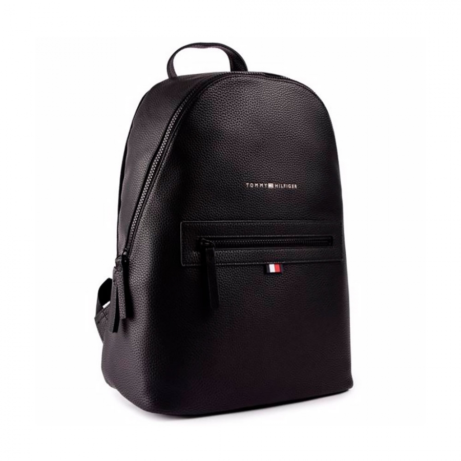 essential-backpack essential-backpack