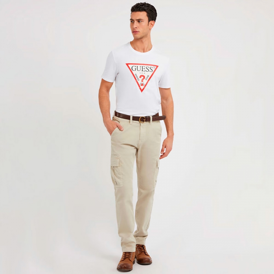 t-shirt-con-logo-triangolo