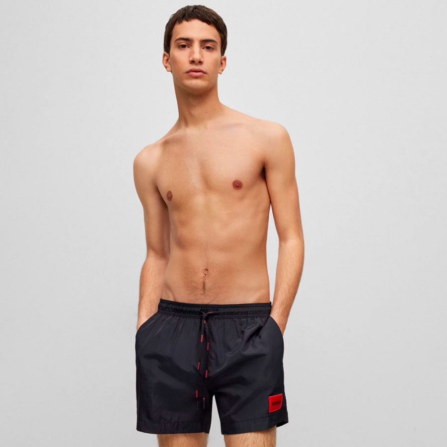 label-badeanzug-mit-rotem-logo label-badeanzug-mit-rotem-logo