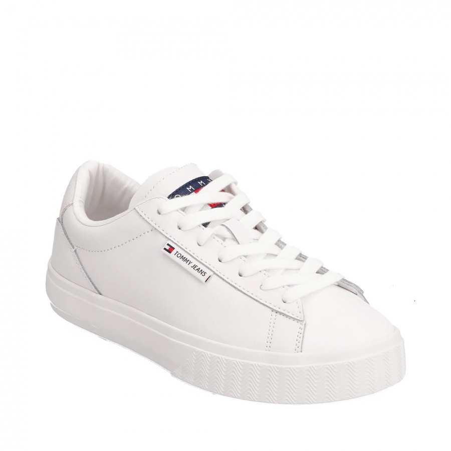 sneakers-essential-in-pelle-con-logo sneakers-essential-in-pelle-con-logo