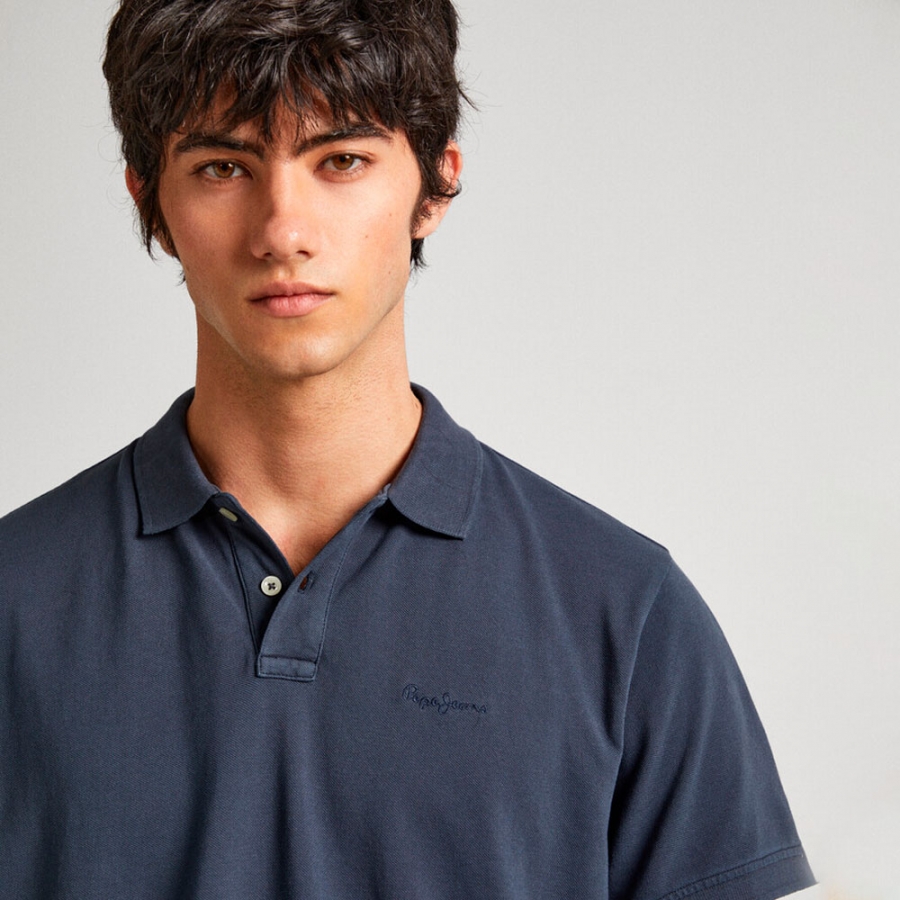 polo-en-pique-avec-logo-brode polo-en-pique-avec-logo-brode