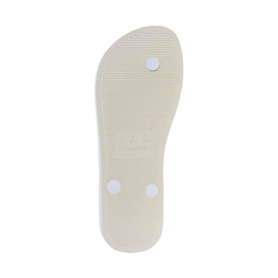 tongs-blanches-couleurs-anatomiques tongs-blanches-couleurs-anatomiques