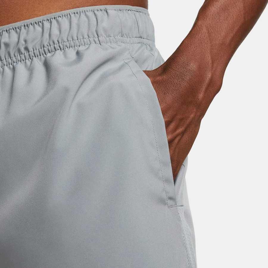 challenger-dri-shorts-passform-mit-mesh challenger-dri-shorts-passform-mit-mesh