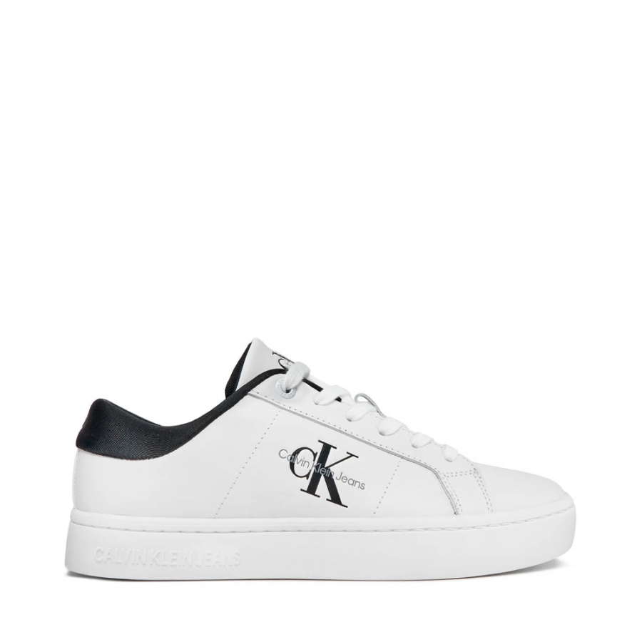 klassischer-sneaker-mit-niedriger-schnurung-und-cupsole klassischer-sneaker-mit-niedriger-schnurung-und-cupsole