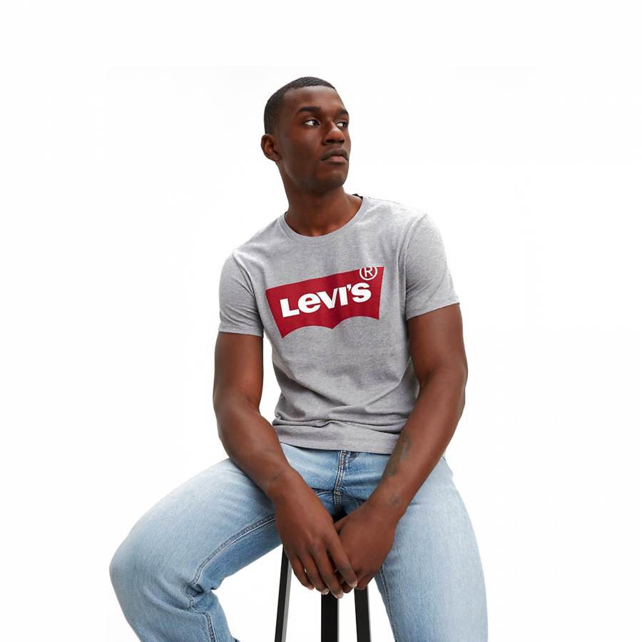 camiseta-graphic-set-in-neck camiseta-graphic-set-in-neck