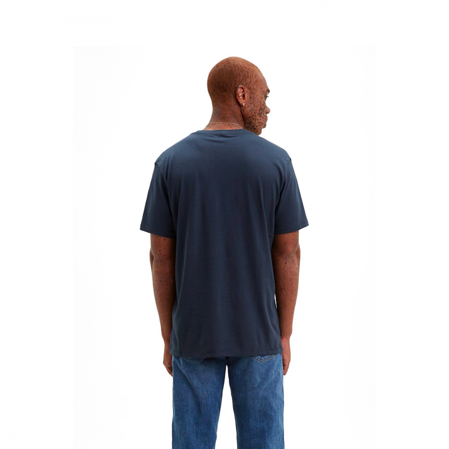 camiseta-graphic-set-in-neck camiseta-graphic-set-in-neck