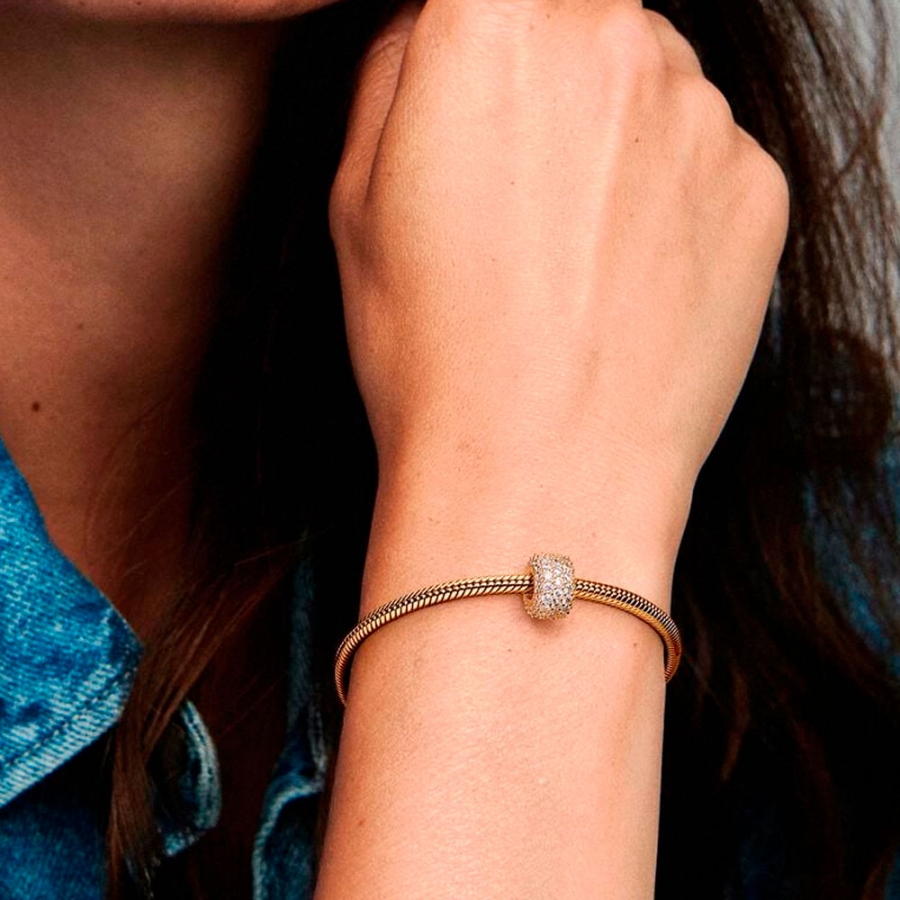 charme-triplo-linha-brilhante-em-pave-762820c01 charme-triplo-linha-brilhante-em-pave-762820c01