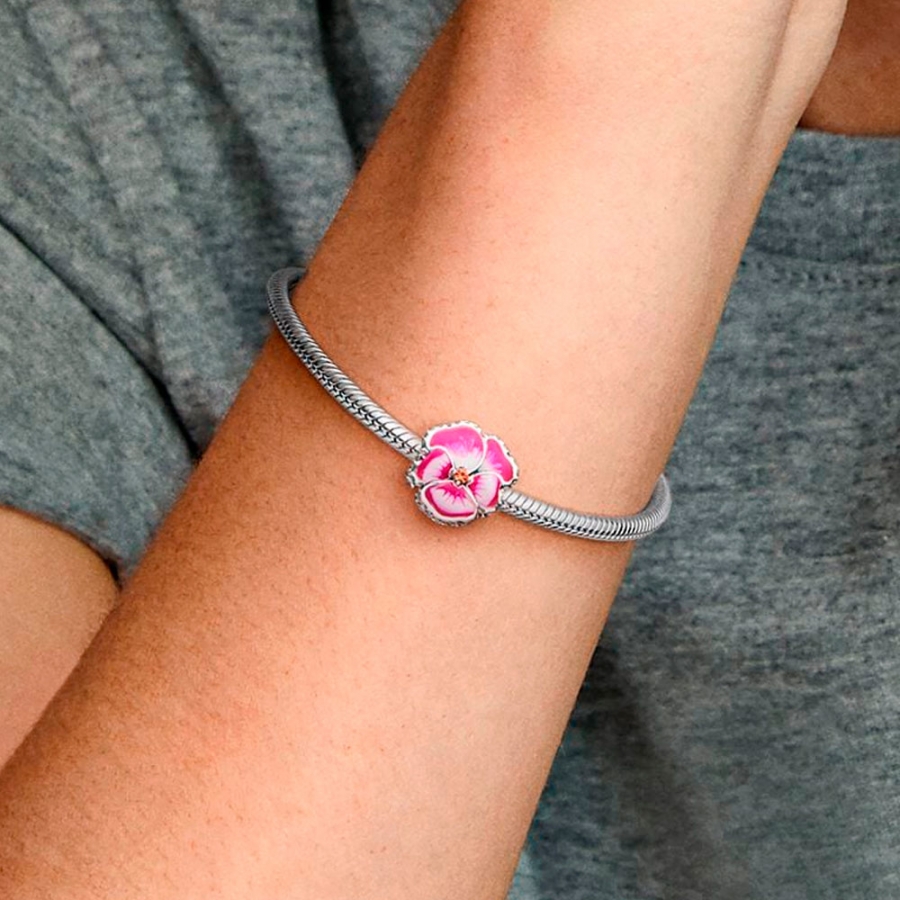 charm-blume-stiefmutterchen-rosa-790777c01 charm-blume-stiefmutterchen-rosa-790777c01