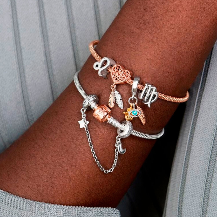 charm-colgante-espiritualidad-mano-de-hamsa-ojo-que-todo-lo-ve-y-pluma-768785c01 charm-colgante-espiritualidad-mano-de-hamsa-ojo-que-todo-lo-ve-y-pluma-768785c01