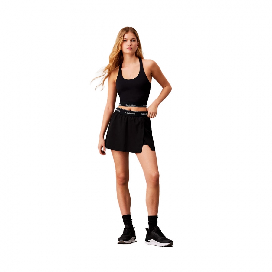 kurzes-tanktop kurzes-tanktop