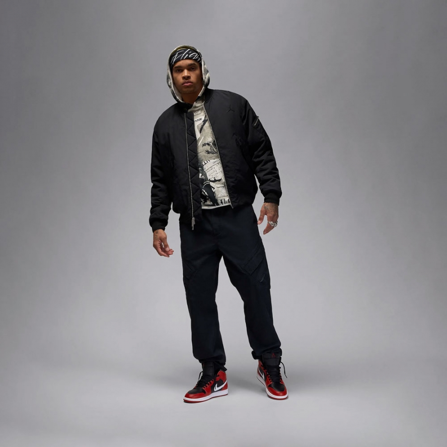 air-jordan-1-mid-sneakers