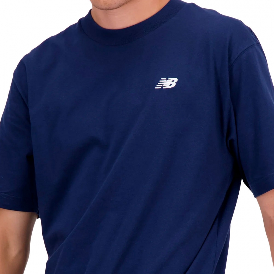 t-shirt-con-logo-piccolo t-shirt-con-logo-piccolo