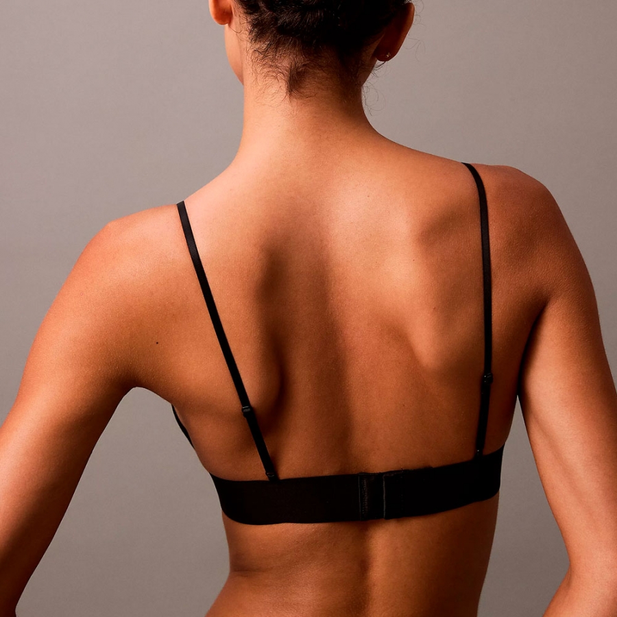 ck-top-000qf8204e-ub1-ts-unlined-triangle-black ck-top-000qf8204e-ub1-ts-unlined-triangle-black