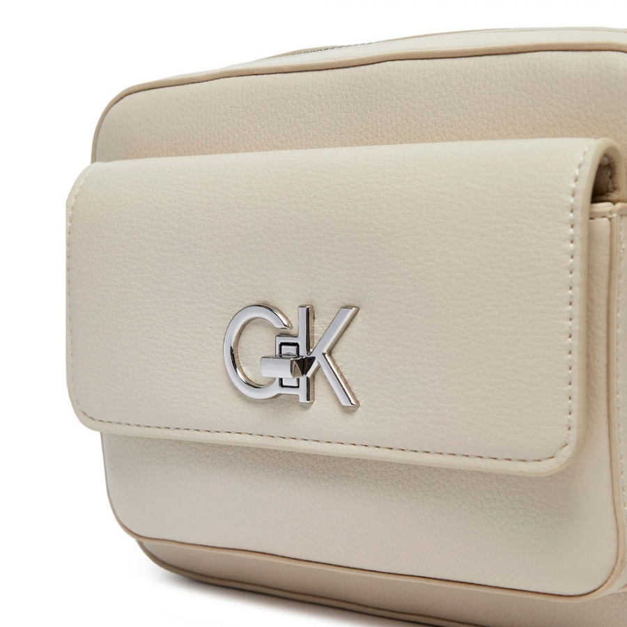 sac-porte-epaule-a-logo sac-porte-epaule-a-logo