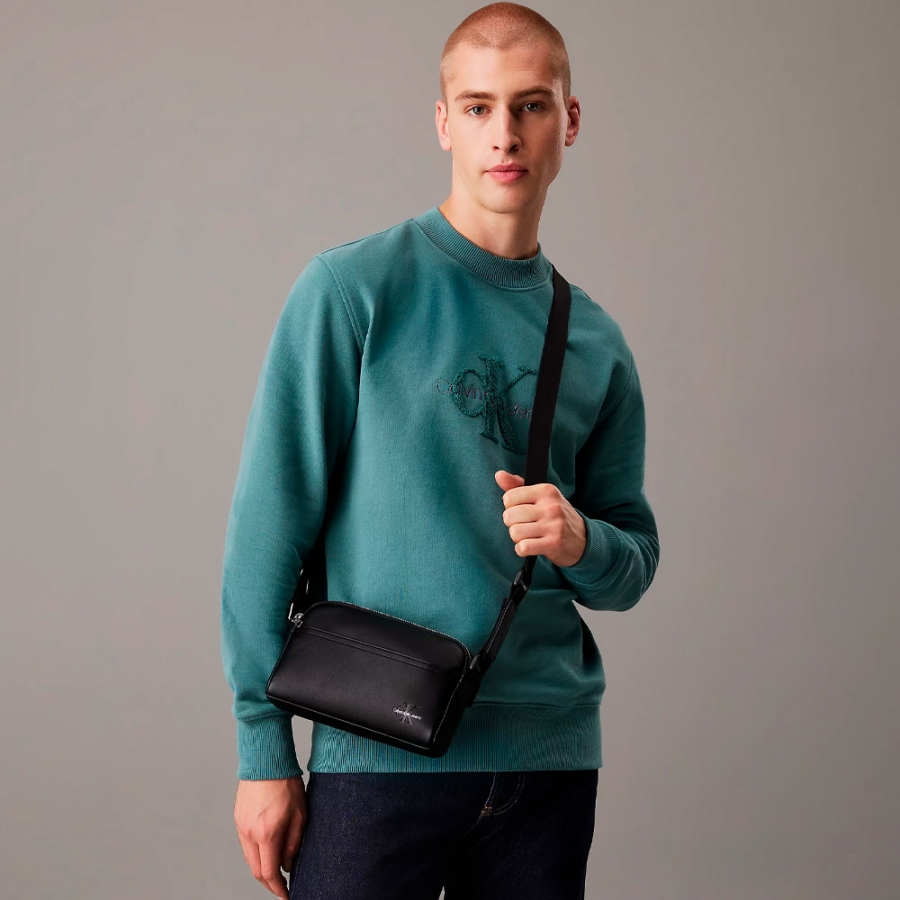 bandolera-monogram-soft-camera bandolera-monogram-soft-camera