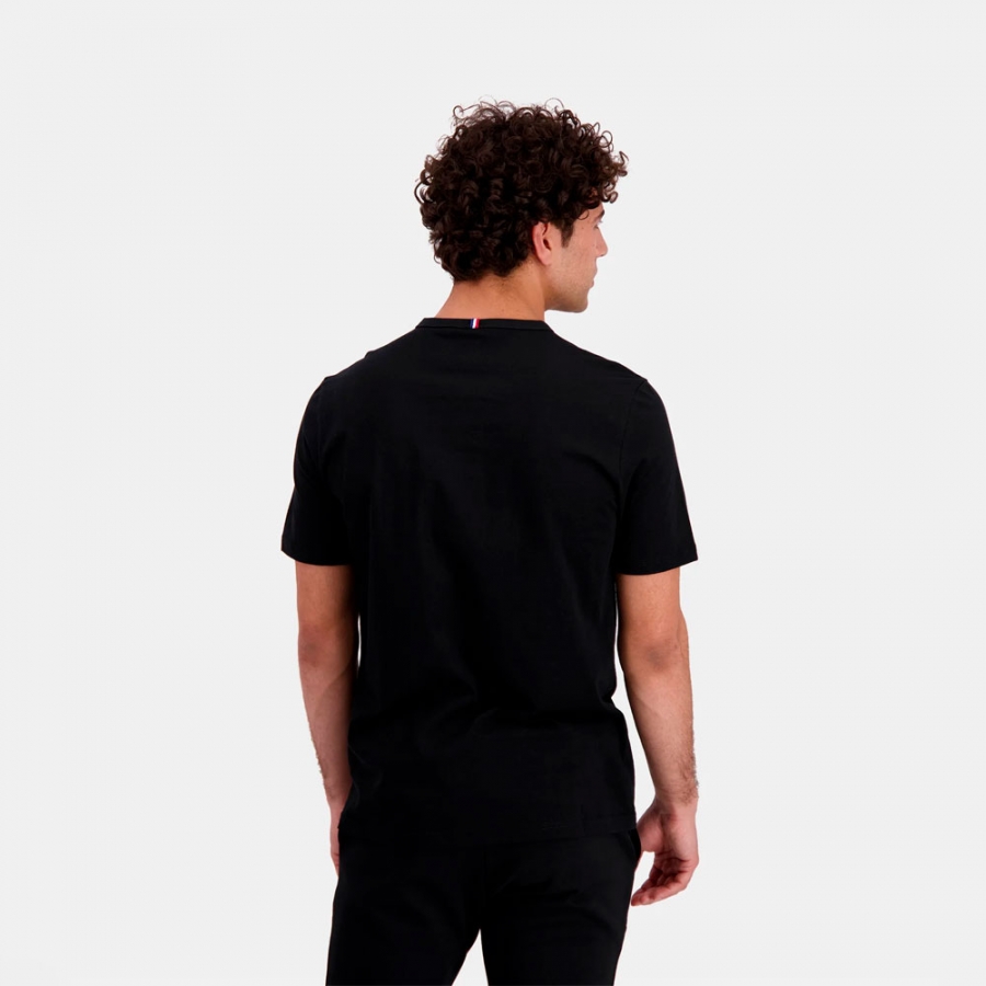 t-shirt-essenziale-n1 t-shirt-essenziale-n1