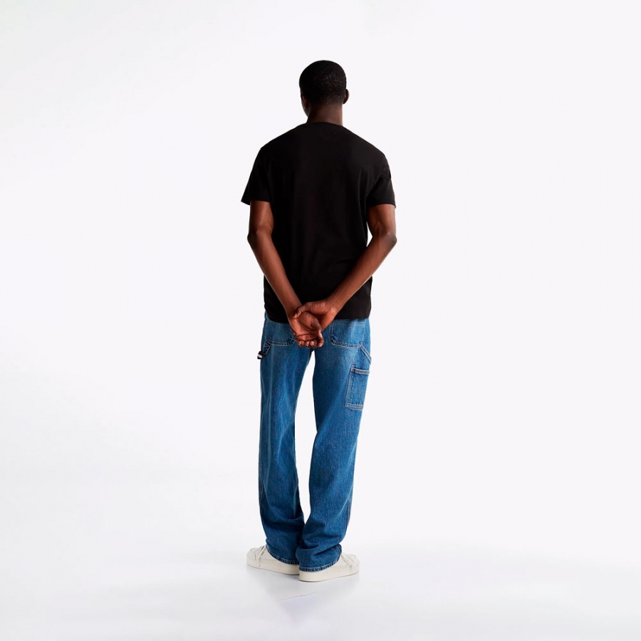 t-shirt-dal-taglio-slim-con-logo-distintivo