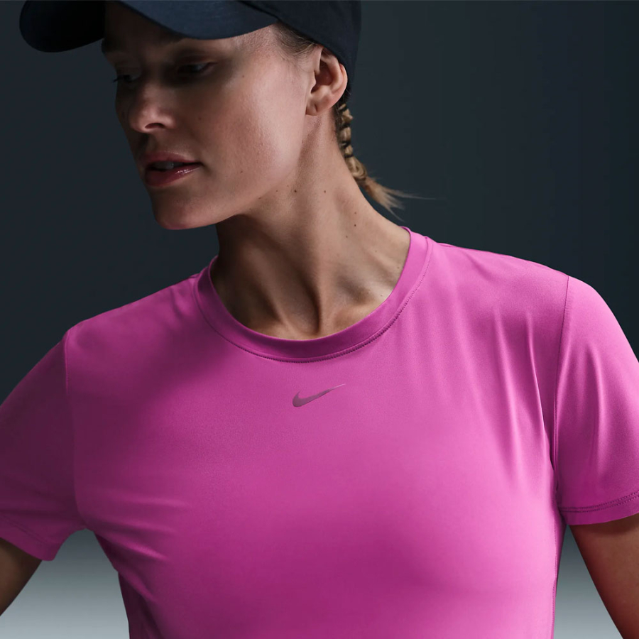 ein-klassisches-dri-fit-t-shirt ein-klassisches-dri-fit-t-shirt