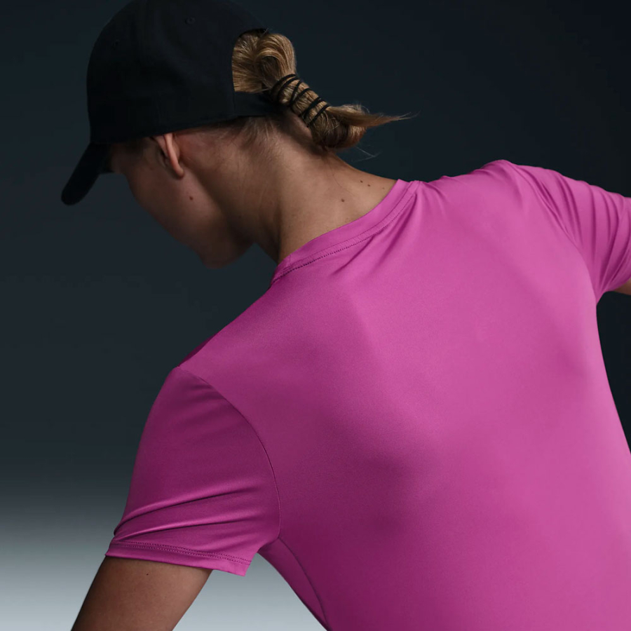 ein-klassisches-dri-fit-t-shirt ein-klassisches-dri-fit-t-shirt