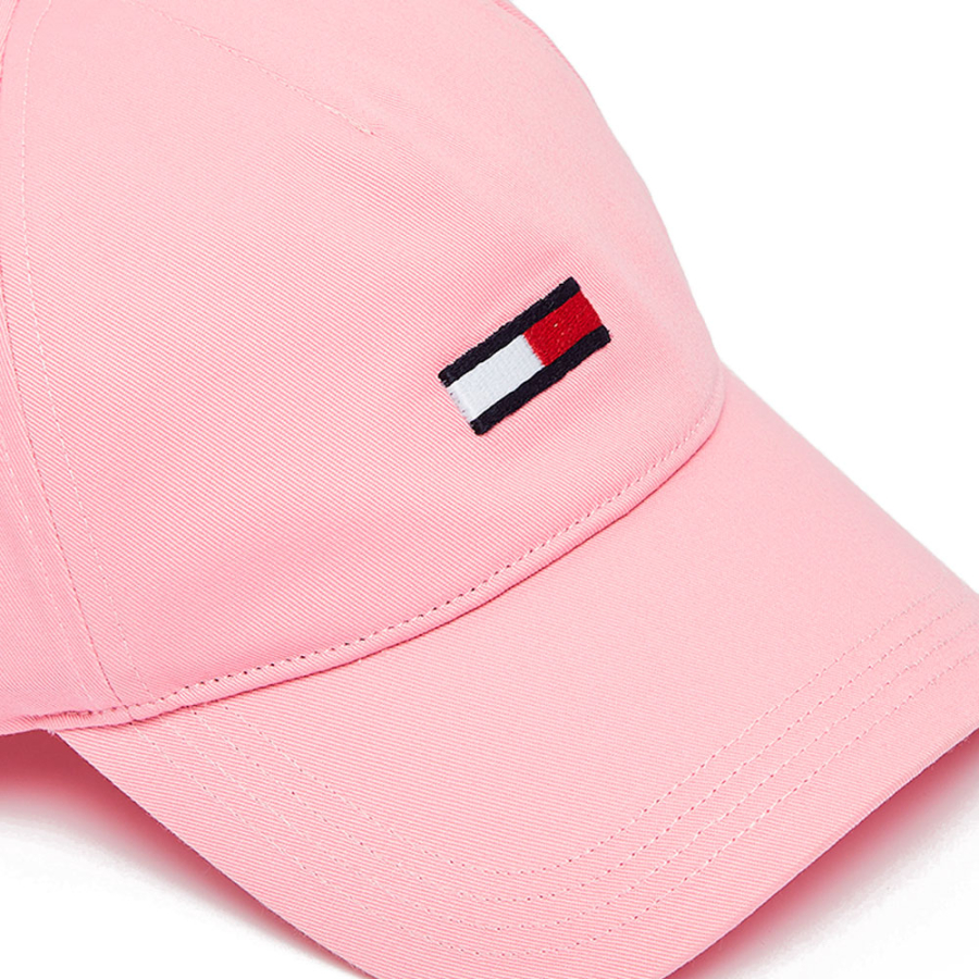 casquette-de-baseball-avec-logo-allonge casquette-de-baseball-avec-logo-allonge