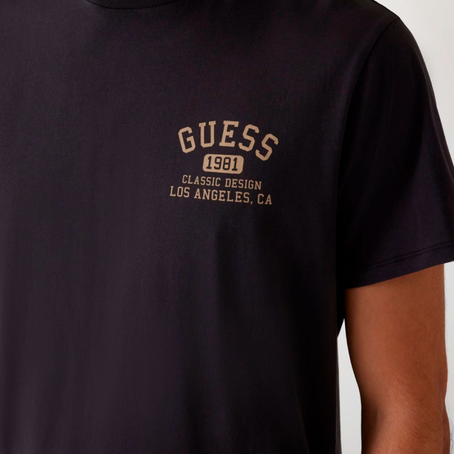 t-shirt-con-stampa-logo-piccolo t-shirt-con-stampa-logo-piccolo