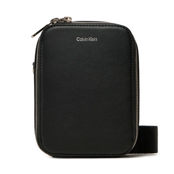 Calvin Klein SAC BANDOULIRE REPORTER LGANT - U Noir- Ref 63 €