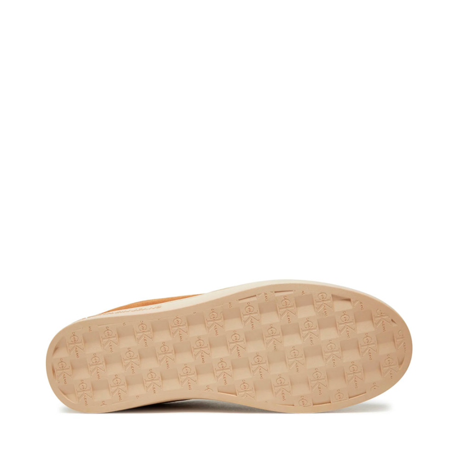 sneakers-classiche-in-camoscio-con-allacciatura-con-cupsole sneakers-classiche-in-camoscio-con-allacciatura-con-cupsole