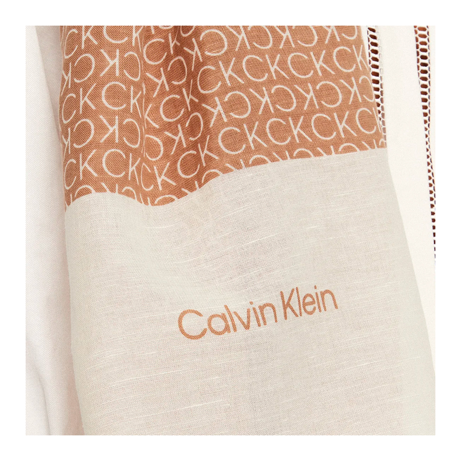 leinen-stola-foulard-mit-minimalem-logo leinen-stola-foulard-mit-minimalem-logo