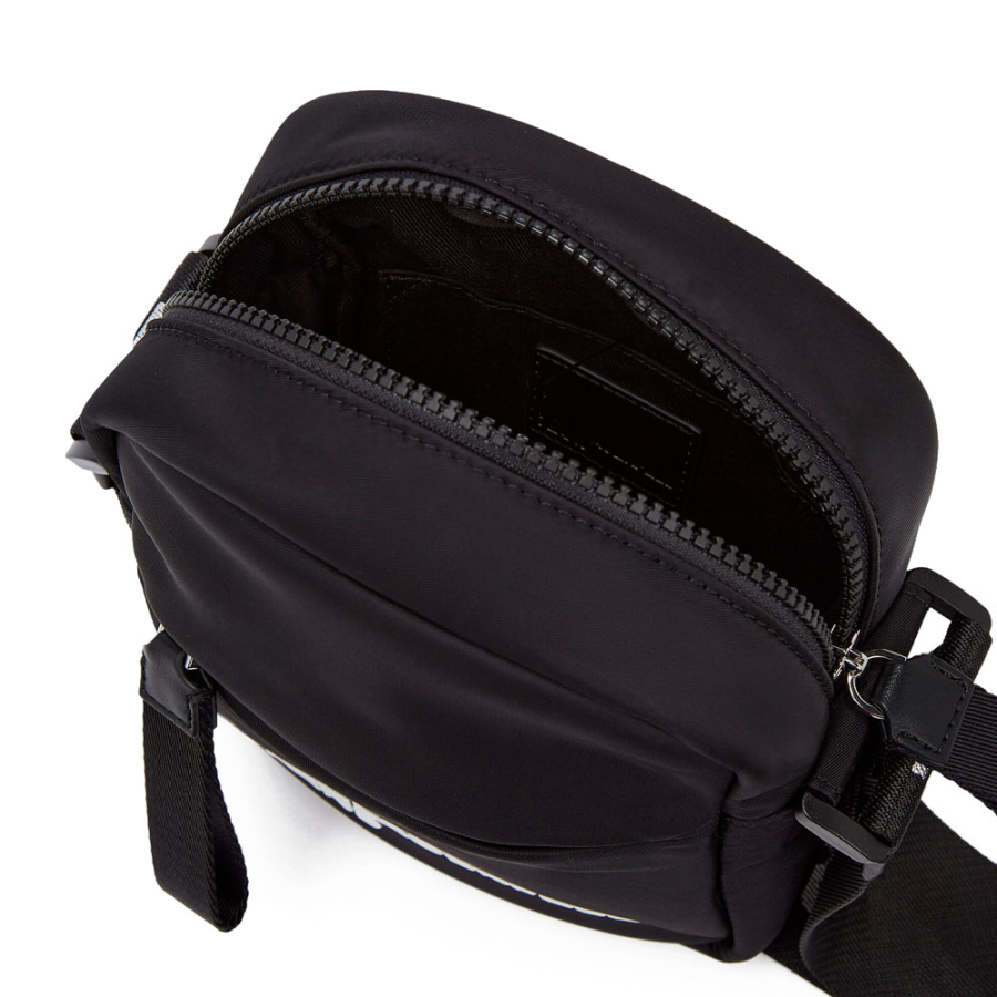 umhangetasche-aus-nylon-mit-klj-logo umhangetasche-aus-nylon-mit-klj-logo