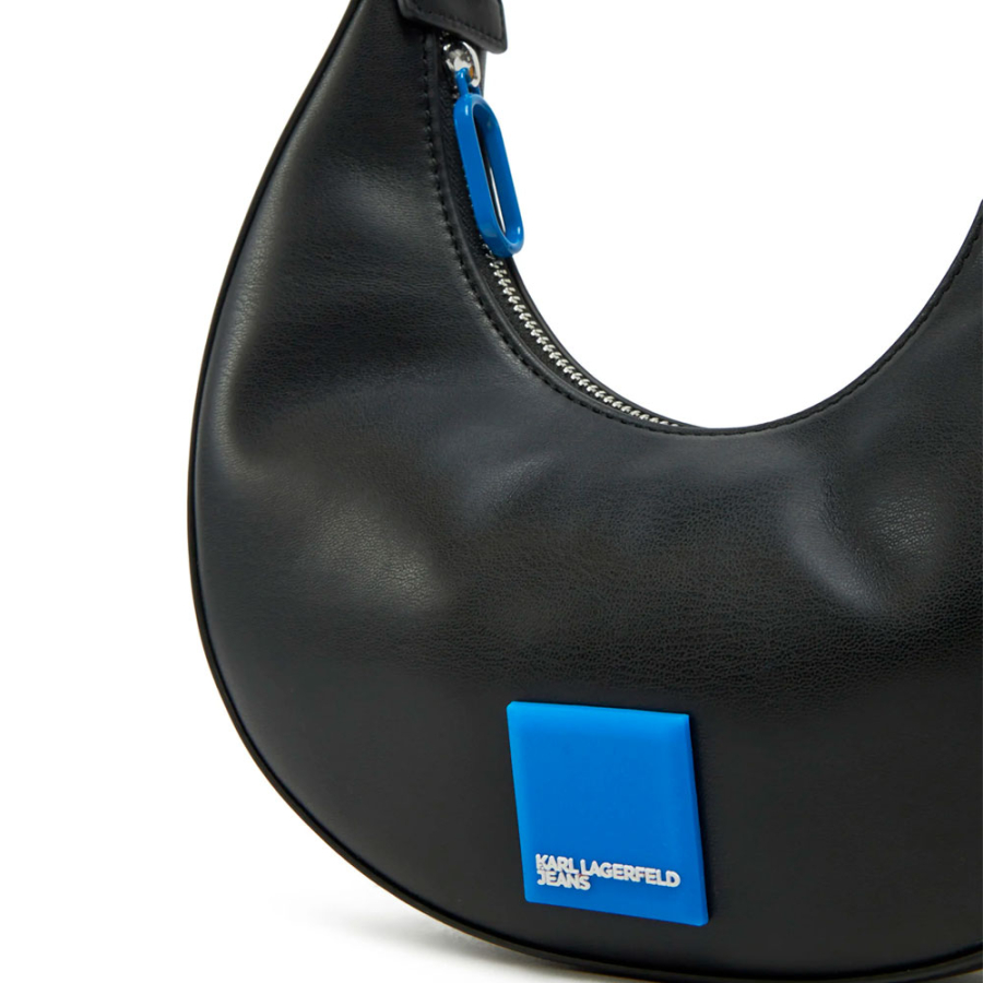 sac-a-main-avec-logo-demi-lune sac-a-main-avec-logo-demi-lune