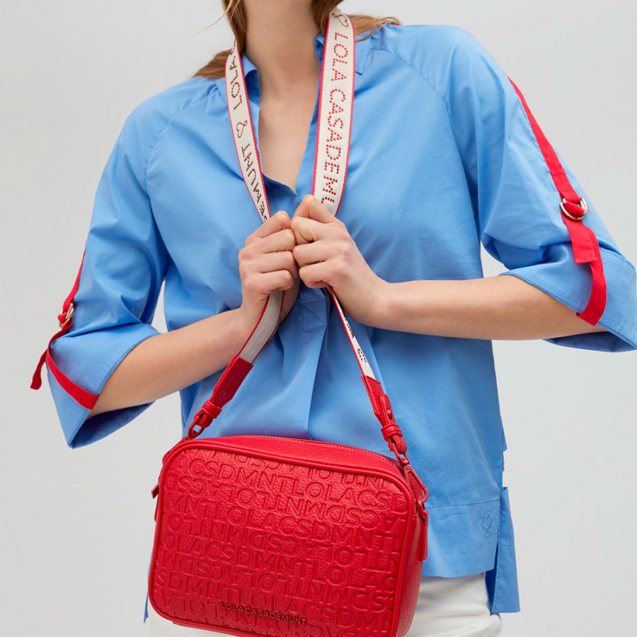 schultertasche-mit-monogramm schultertasche-mit-monogramm
