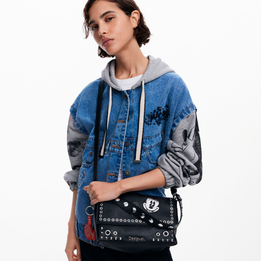 sac-a-bandouliere-moyen-mickey-mouse sac-a-bandouliere-moyen-mickey-mouse