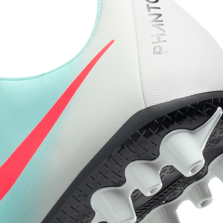 chaussures-de-football-phantom-gx-ii-academy-ag chaussures-de-football-phantom-gx-ii-academy-ag