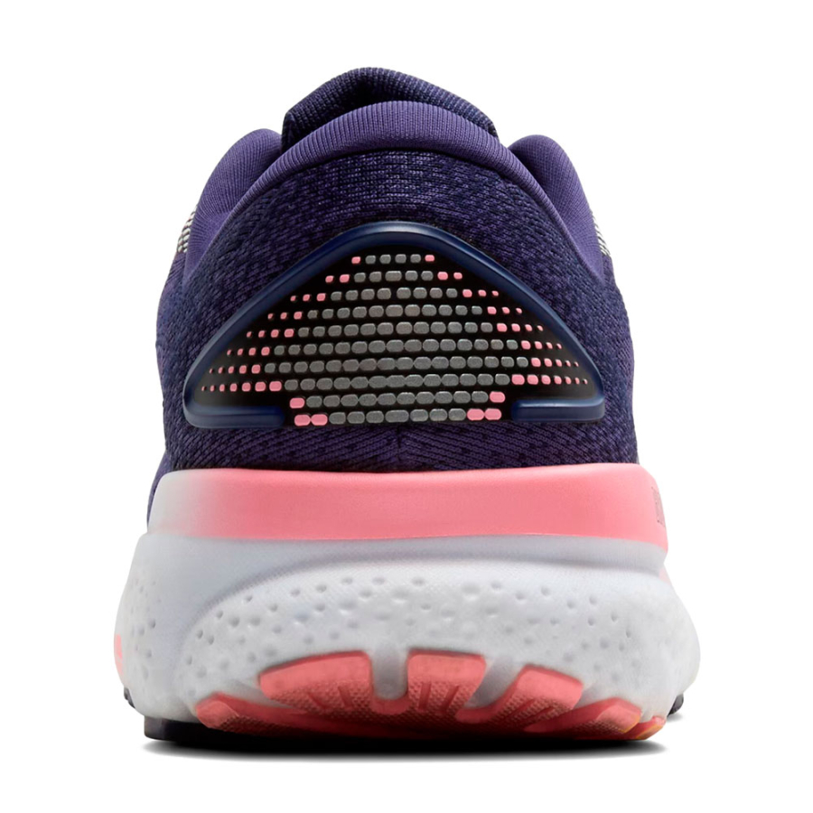 sneaker-ghost-16 sneaker-ghost-16