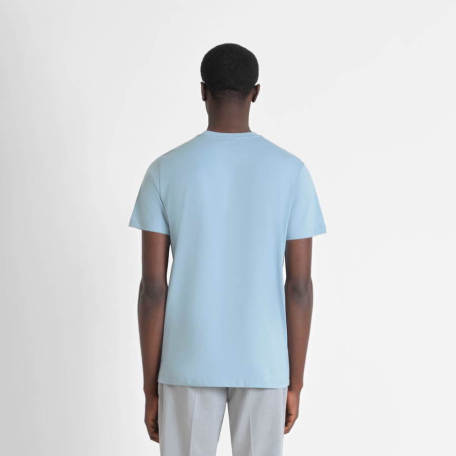 t-shirt-vestibilita-regolare-con-stampa-laminata-e-debossed t-shirt-vestibilita-regolare-con-stampa-laminata-e-debossed