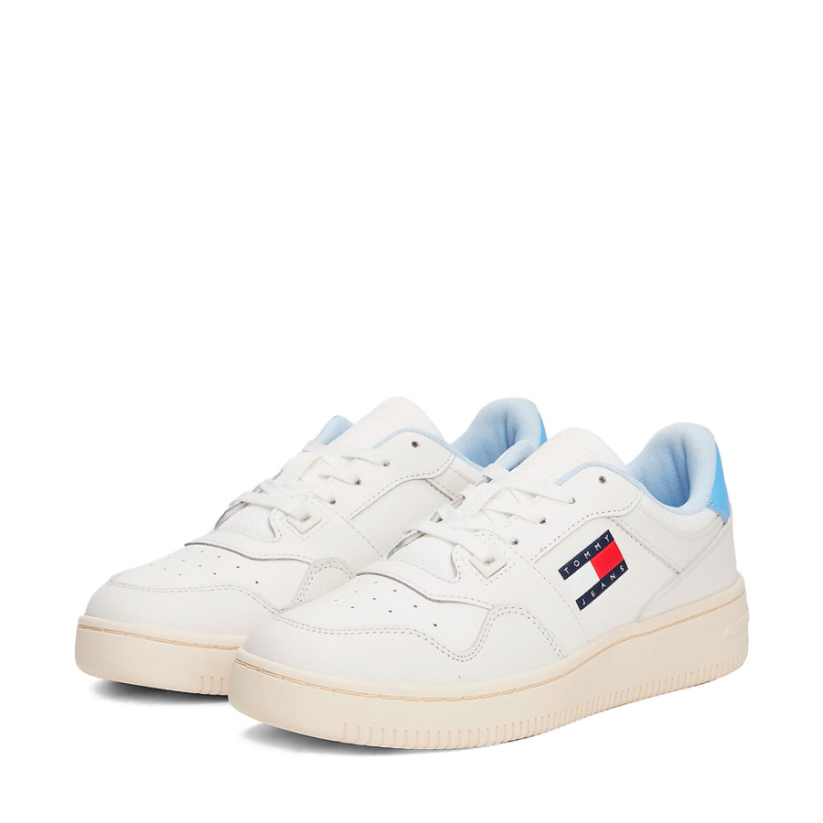sneakers-retro-con-design-perforato sneakers-retro-con-design-perforato