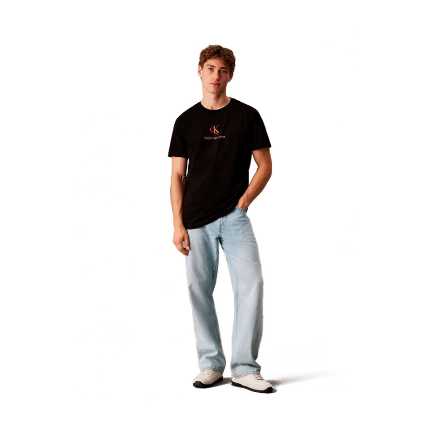 t-shirt-shadow-l-avec-monogramme t-shirt-shadow-l-avec-monogramme