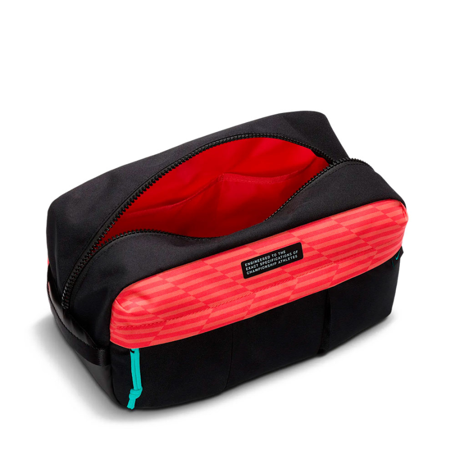 borsa-da-calcio-dell-accademia borsa-da-calcio-dell-accademia