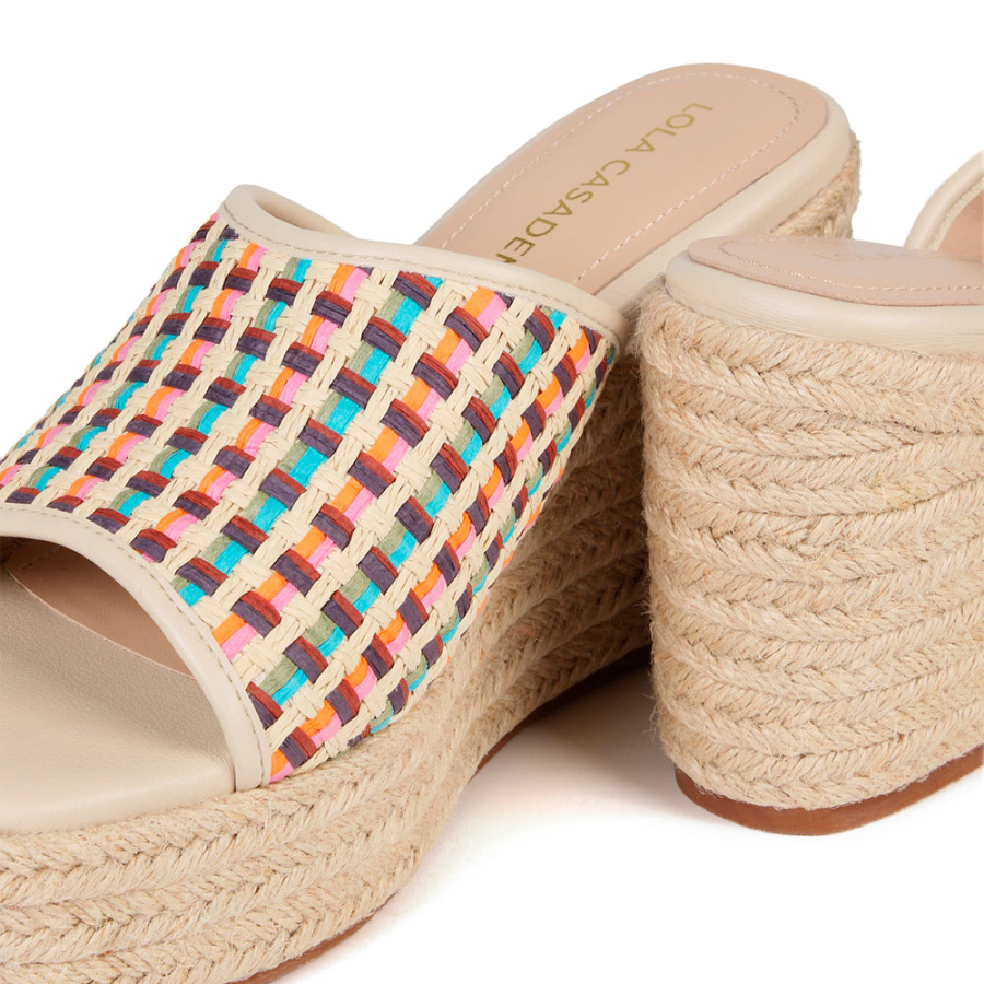 zoccolo-multicolore-con-plateau zoccolo-multicolore-con-plateau