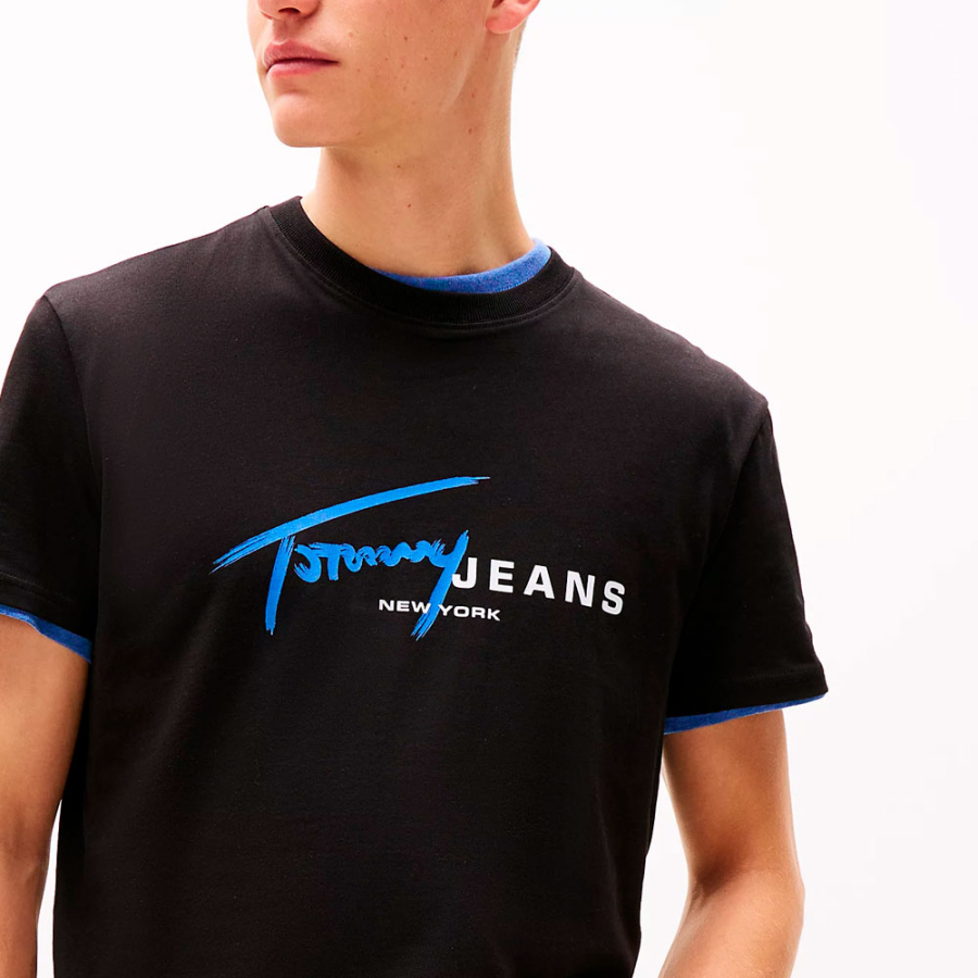 signature-t-shirt-with-graffiti-style-logo signature-t-shirt-with-graffiti-style-logo