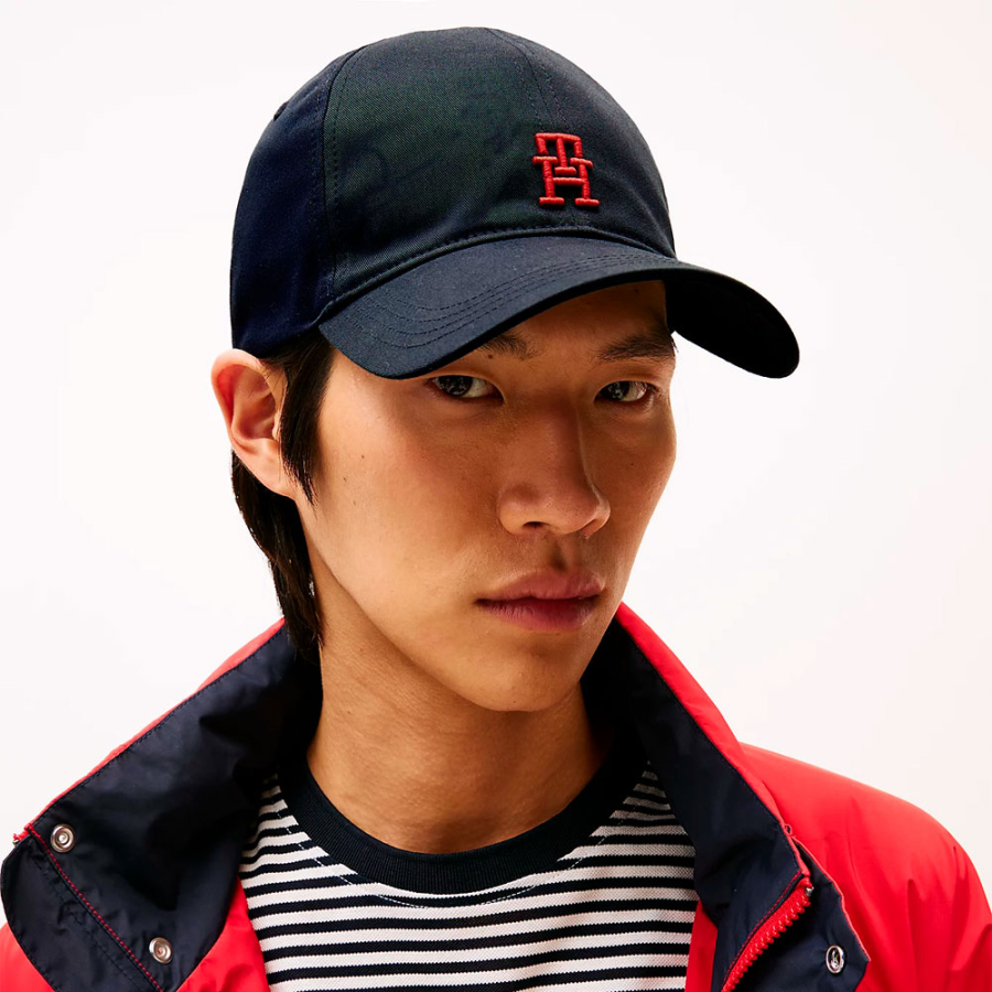 cappellino-da-baseball-con-monogramma-th-a-contrasto cappellino-da-baseball-con-monogramma-th-a-contrasto