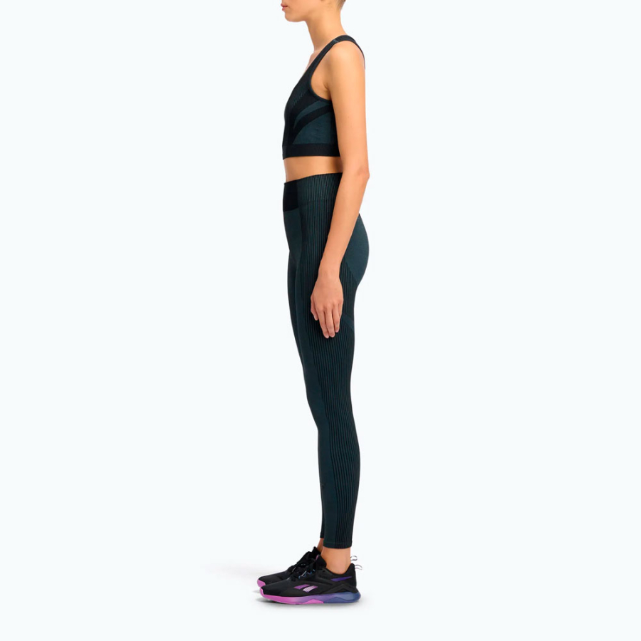 lab-seamless-sports-bra lab-seamless-sports-bra