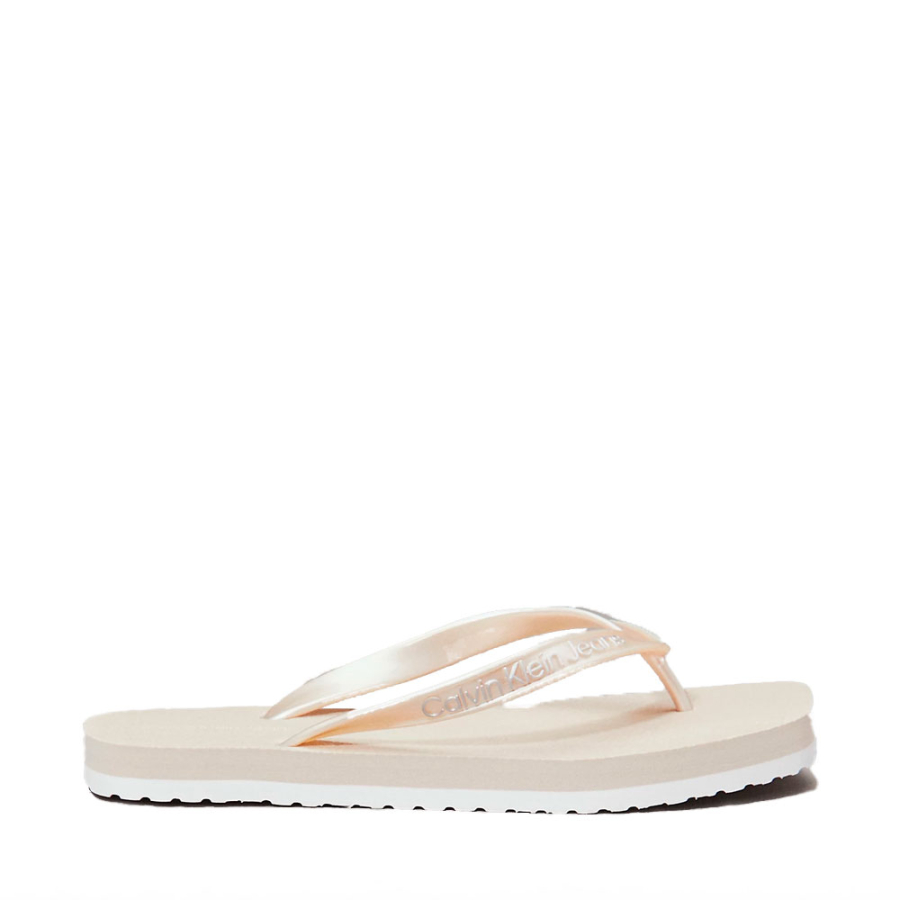 metallic-flip-flops-mit-eckiger-zehenform metallic-flip-flops-mit-eckiger-zehenform