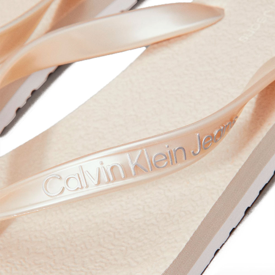metallic-flip-flops-with-square-toe metallic-flip-flops-with-square-toe