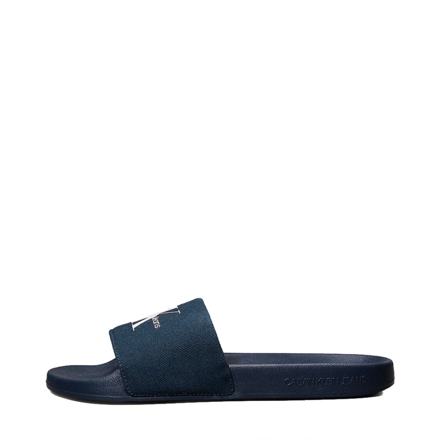 canvas-flip-flops-mit-logo canvas-flip-flops-mit-logo