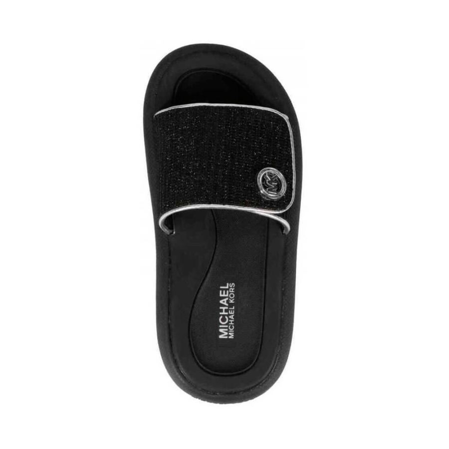 raelynn-darby-flip-flops raelynn-darby-flip-flops